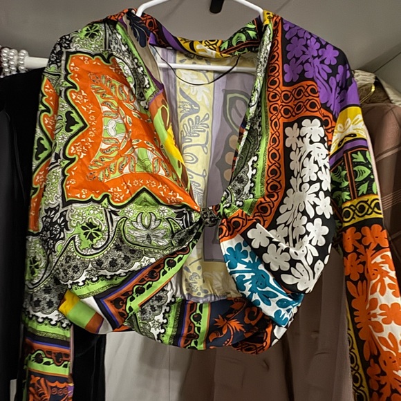 Stunning Zara  crop - Picture 3 of 7